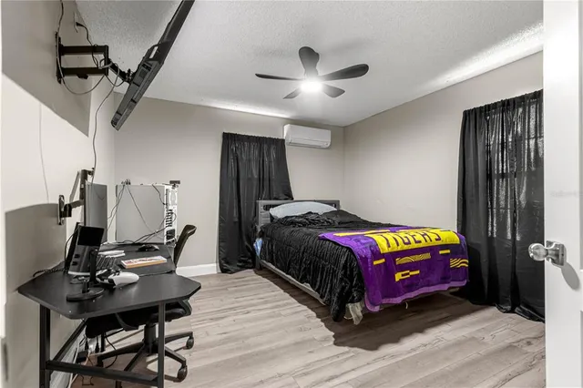 $447,900 | 6900 Hemlock Road, Ocala, FL 34472