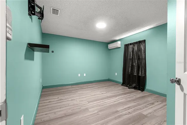 $447,900 | 6900 Hemlock Road, Ocala, FL 34472