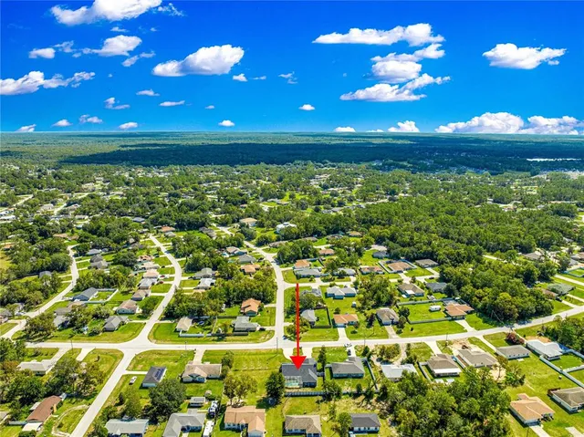 $447,900 | 6900 Hemlock Road, Ocala, FL 34472