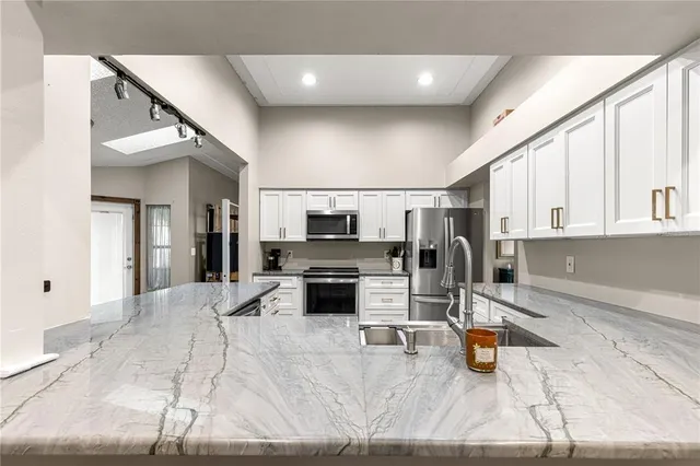 $447,900 | 6900 Hemlock Road, Ocala, FL 34472