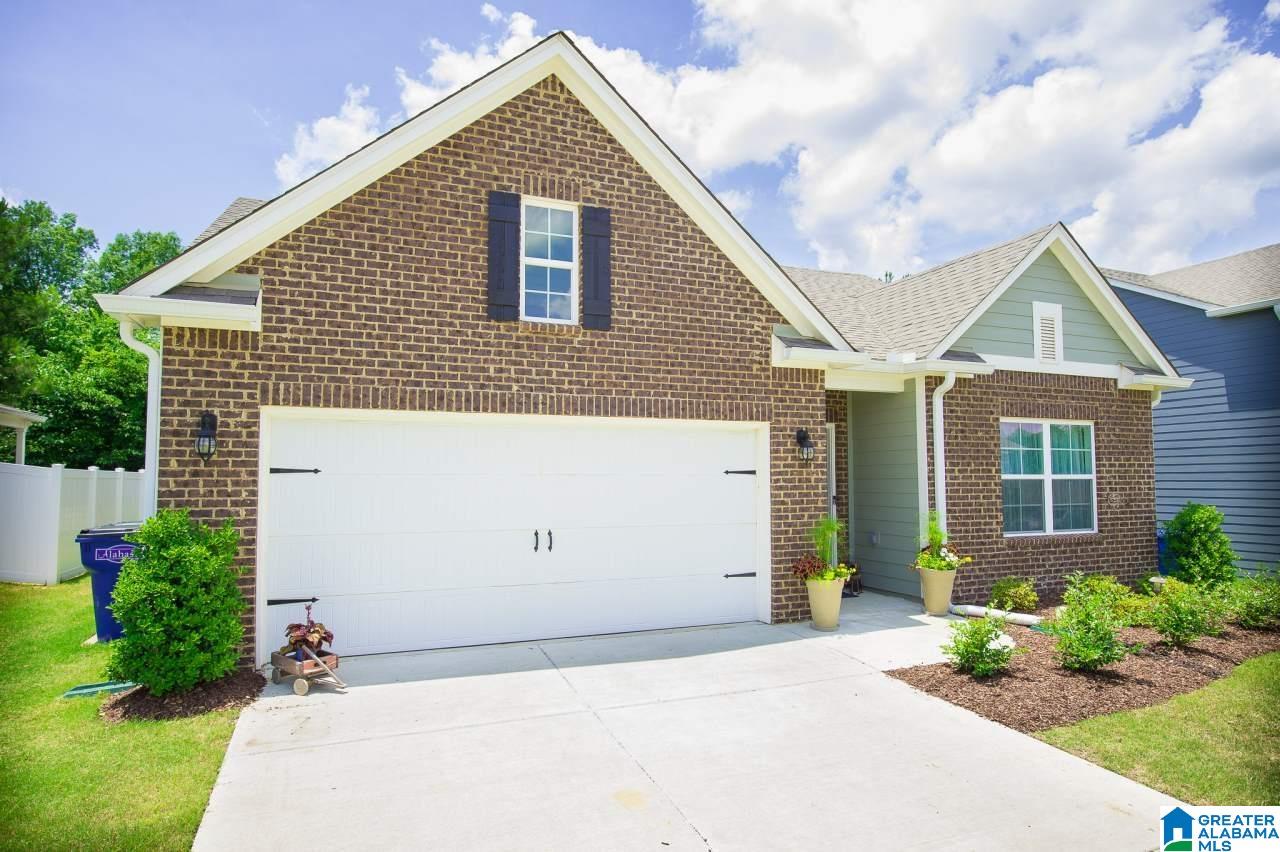 1024 Gadwall Drive Alabaster, AL 35007 - Photo 2 of 25