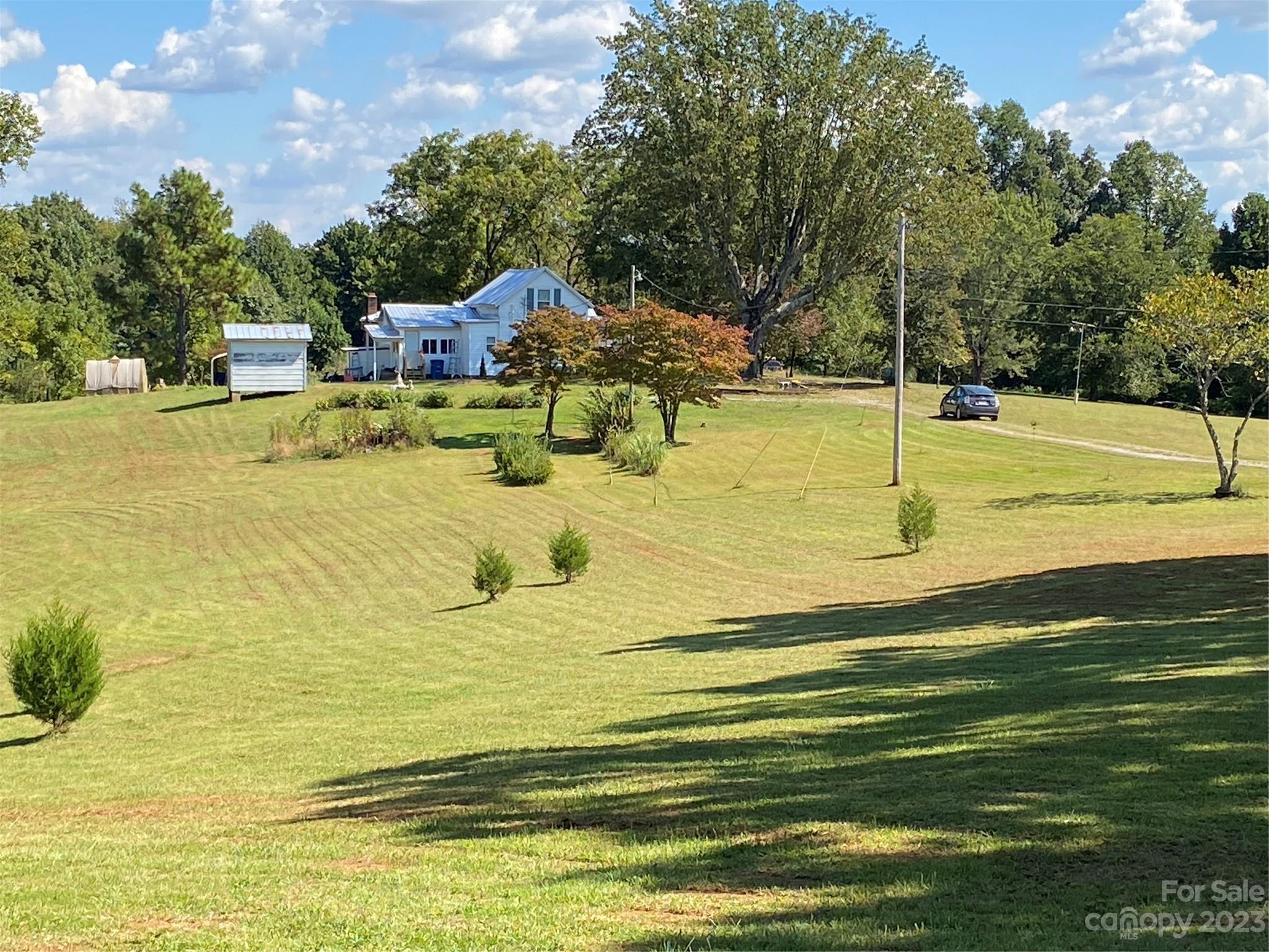 2130 Lail Road Glen Alpine, NC 28655 - Photo 13 of 41 Gallery Image 13