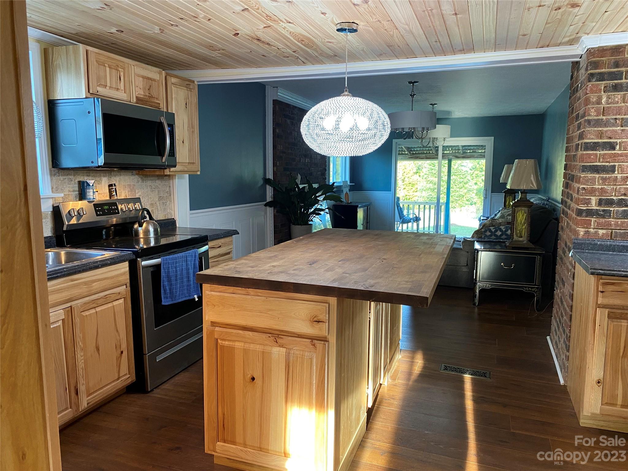 2130 Lail Road Glen Alpine, NC 28655 - Photo 24 of 41 Gallery Image 24