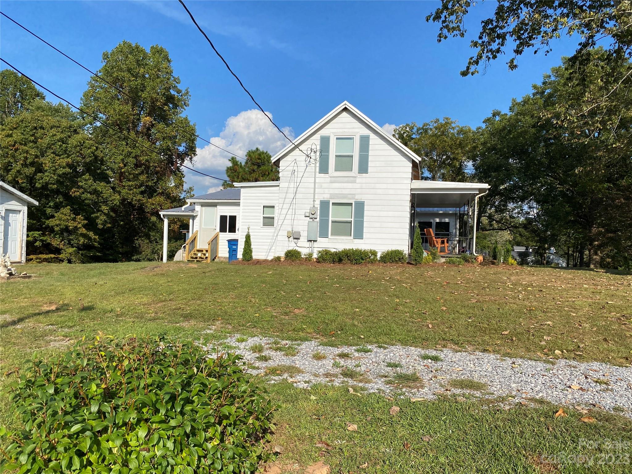 2130 Lail Road Glen Alpine, NC 28655 - Photo 4 of 41 Gallery Image 4