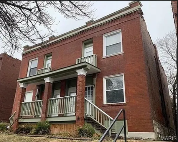 $1,250 | 3854 Folsom Avenue, Unit 2F, St. Louis, MO 63110