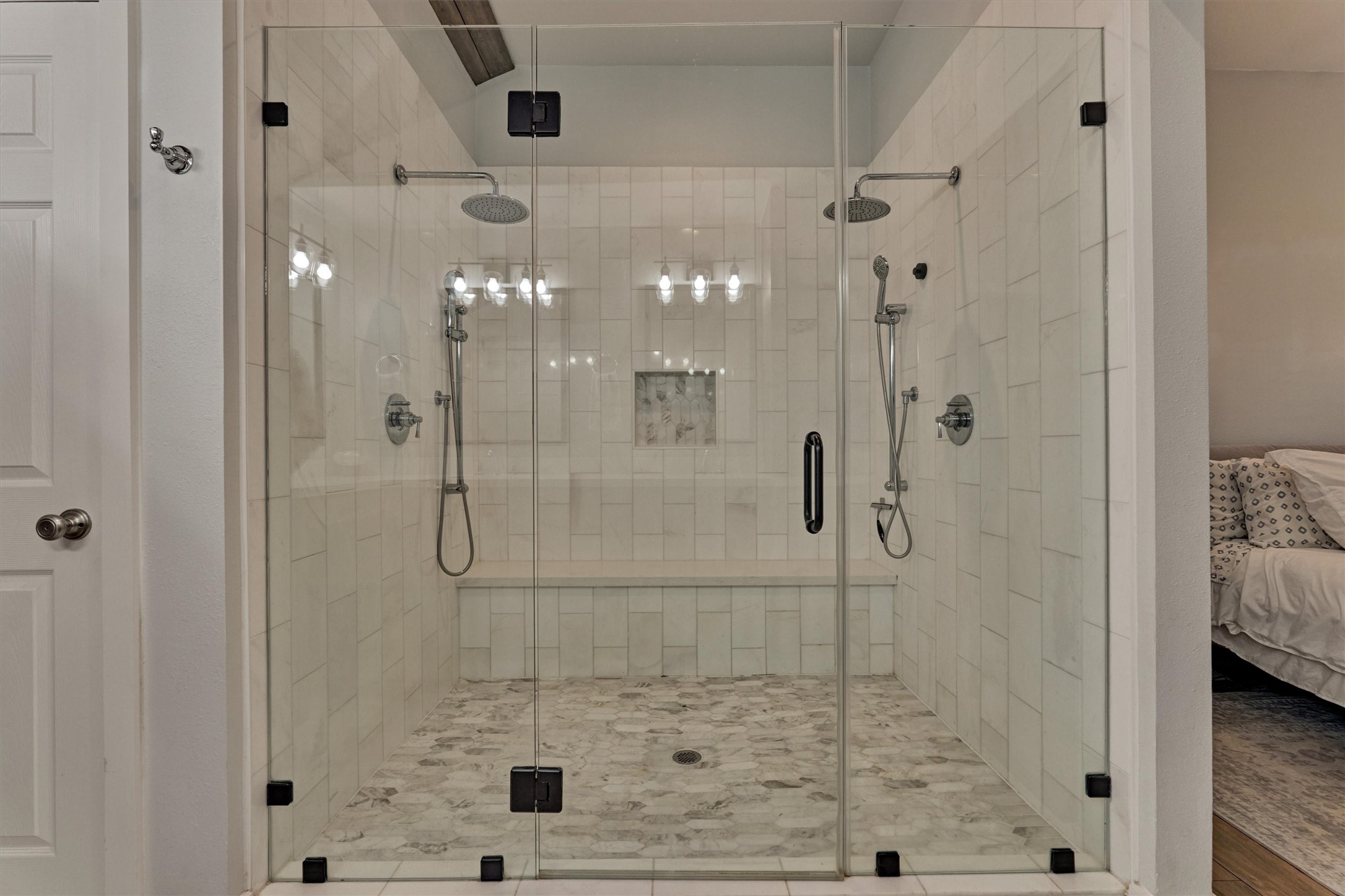 6515 Glenhill Drive Spring, TX 77389 - Photo 20 of 39 a bathroom with a shower