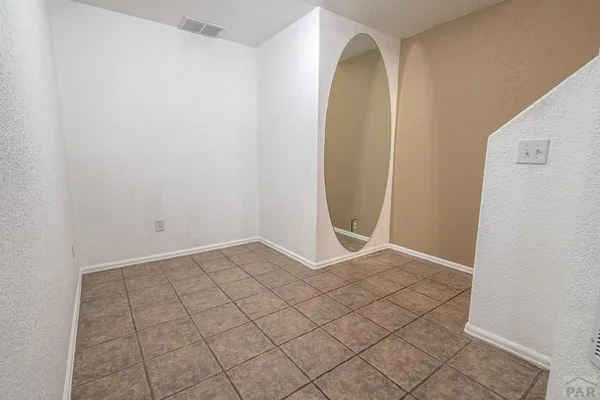 $459,000 | 935 Maplecrest Drive, Pueblo, CO 81005