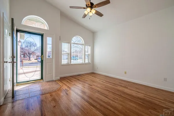 $459,000 | 935 Maplecrest Drive, Pueblo, CO 81005