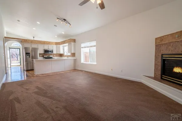 $459,000 | 935 Maplecrest Drive, Pueblo, CO 81005