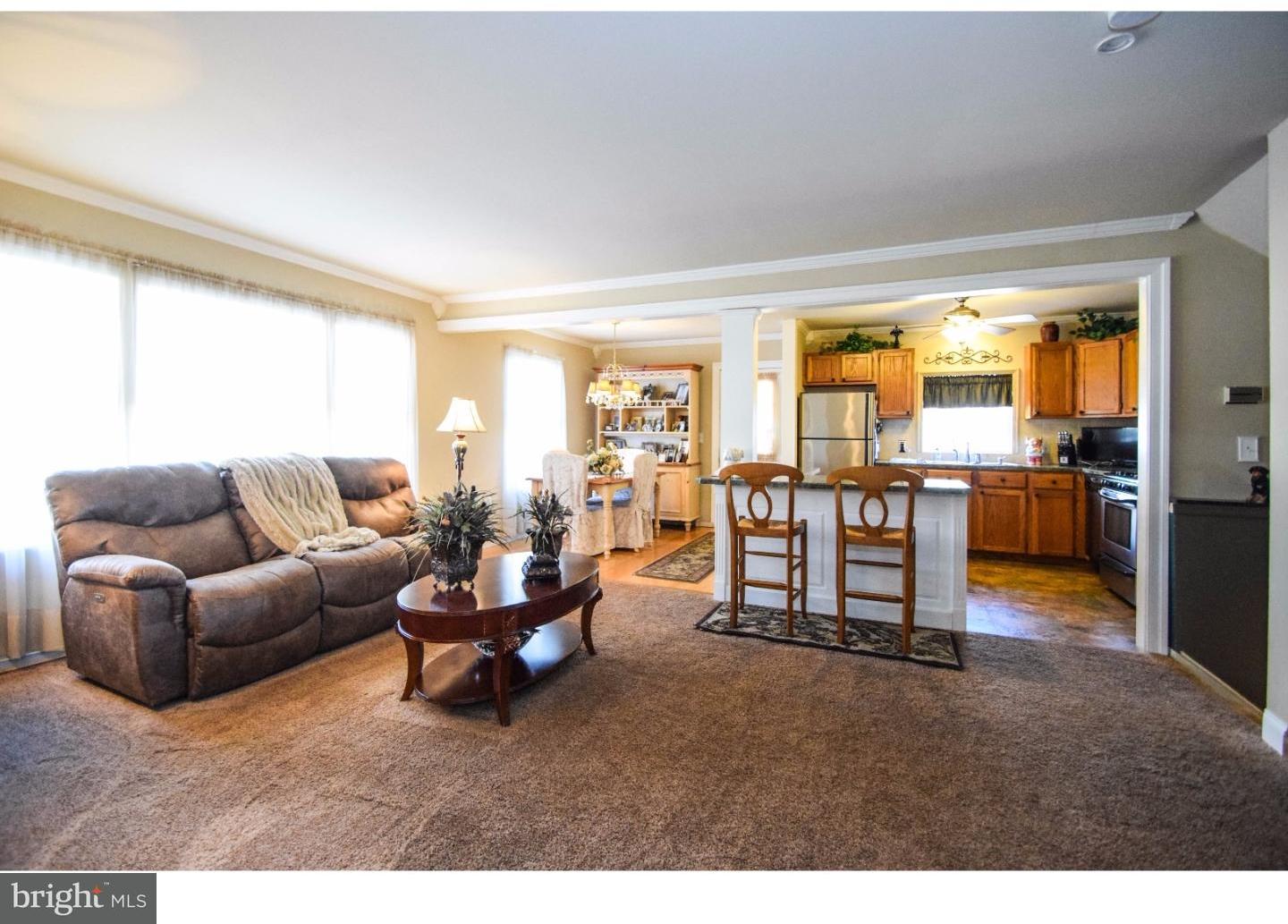 514 West Clements Bridge Road Runnemede, NJ 08078 - Photo 3 of 19 Living Room
