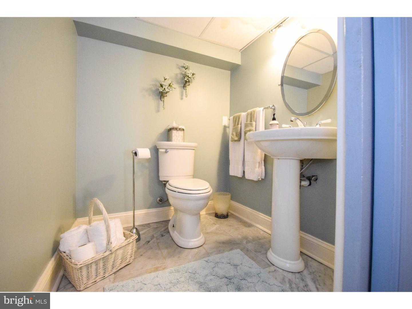 514 West Clements Bridge Road Runnemede, NJ 08078 - Photo 9 of 19 Half Bath