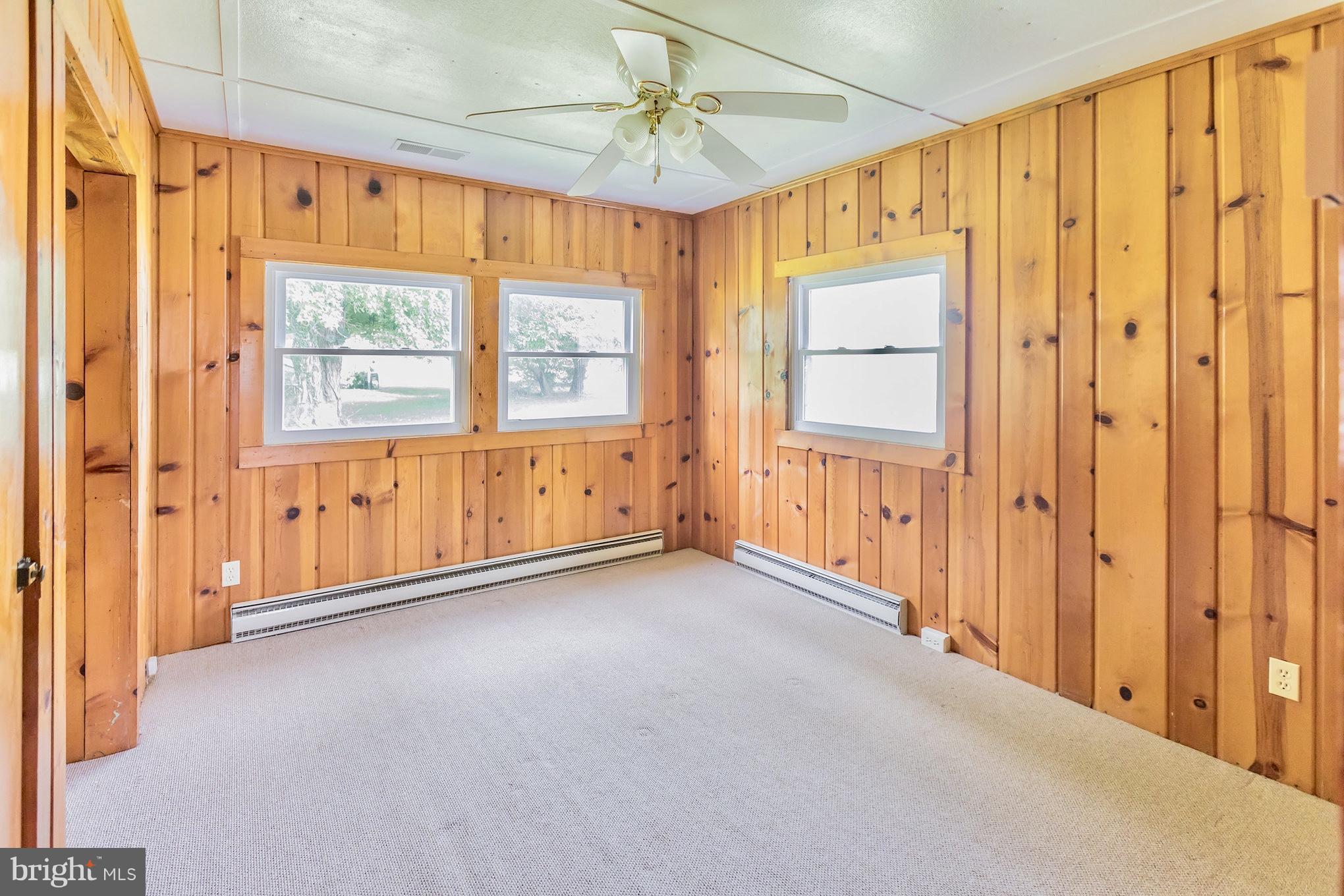 5110 Knoll Road Huntingtown, MD 20639 - Photo 21 of 29 Great Size Bedrooms
