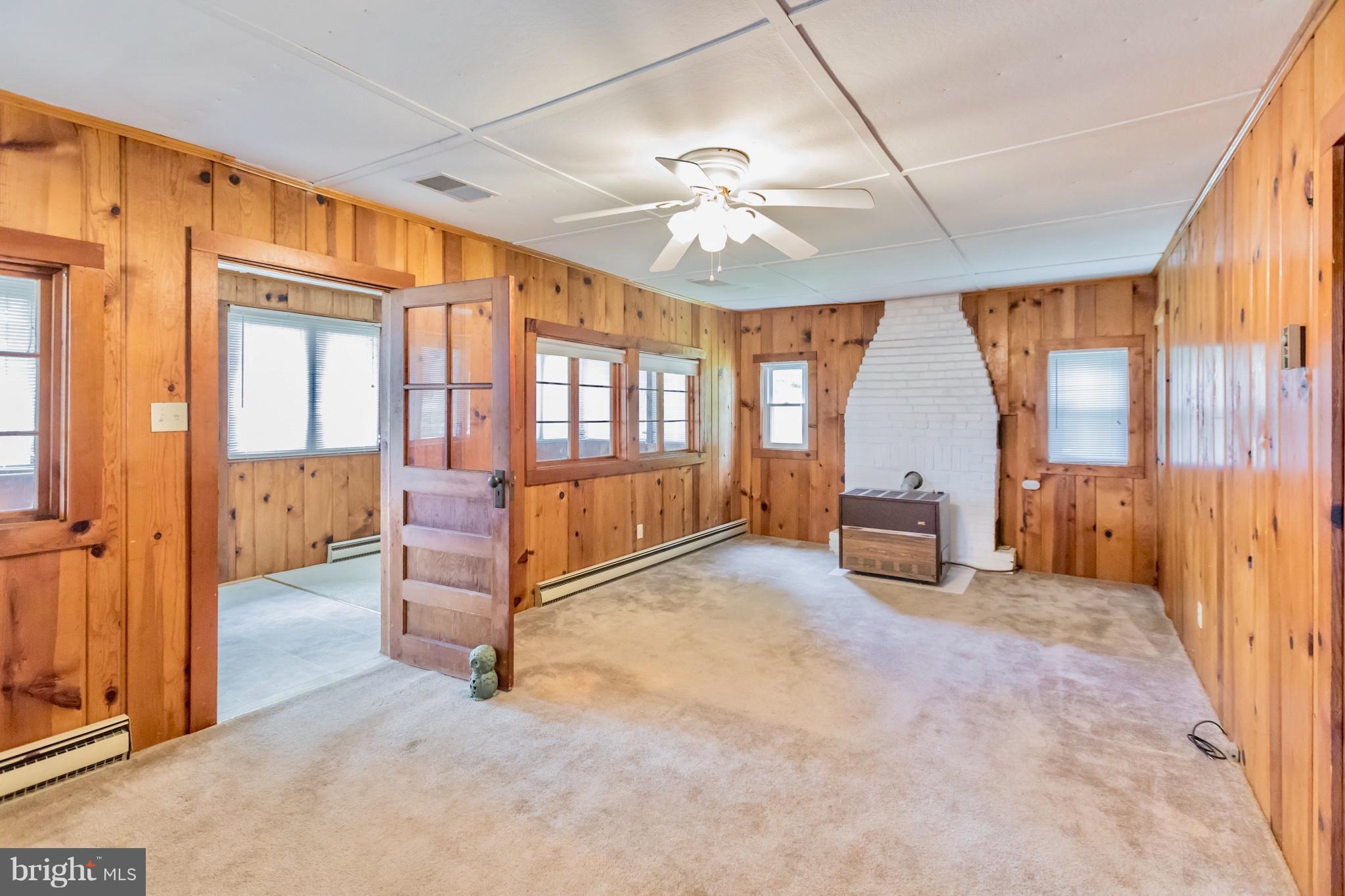 5110 Knoll Road Huntingtown, MD 20639 - Photo 6 of 29 Spacious Living Area