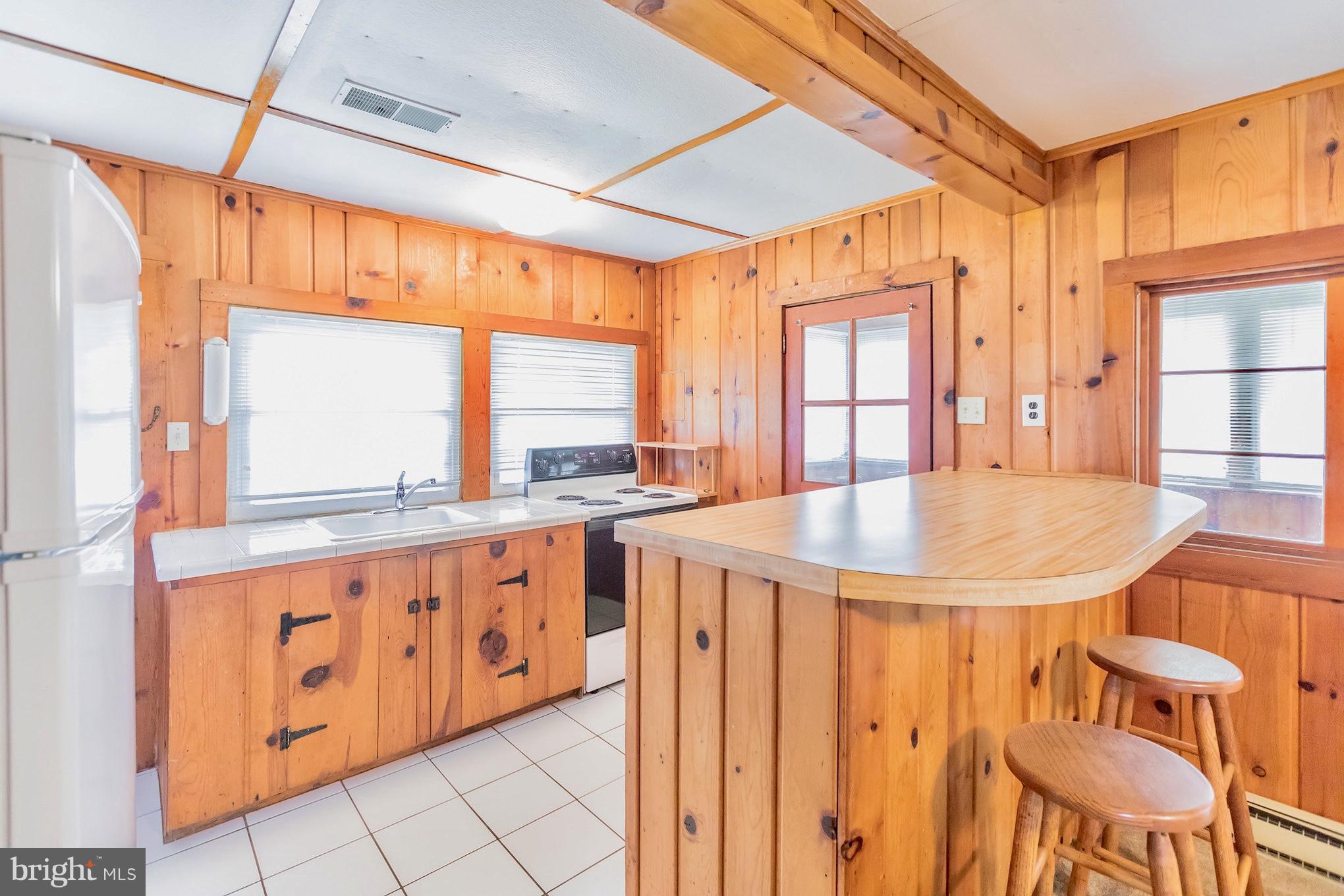 5110 Knoll Road Huntingtown, MD 20639 - Photo 8 of 29 Loads Of Counter Space!
