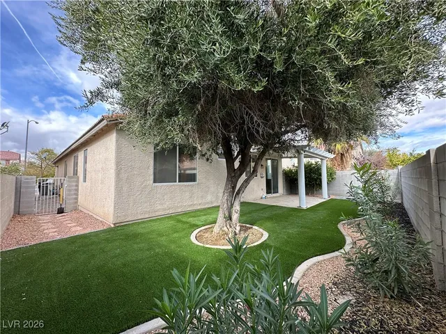 $1,995 | 5648 Deer Run Court, North Las Vegas, NV 89031