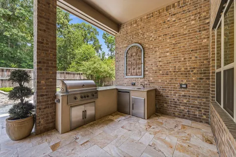$799,000 | 23011 Creek Park Drive, Spring, TX 77389