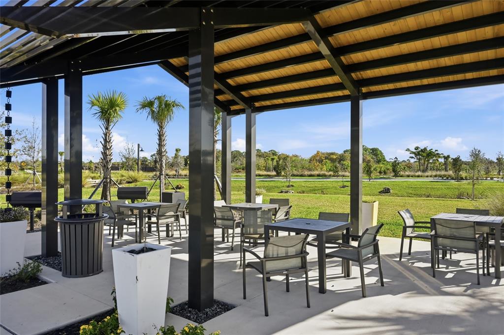 1107 Blue Shell Loop Sarasota, FL 34240 - Photo 85 of 88