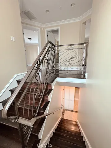 $1,950,000 | 2607 Huntington Lane, Redondo Beach, CA 90278