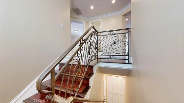 $1,950,000 | 2607 Huntington Lane, Redondo Beach, CA 90278