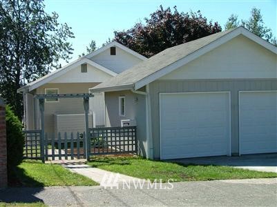 7937 20th Avenue Southwest Seattle, WA 98106 - Photo 1 of 1 Gallery Image 1