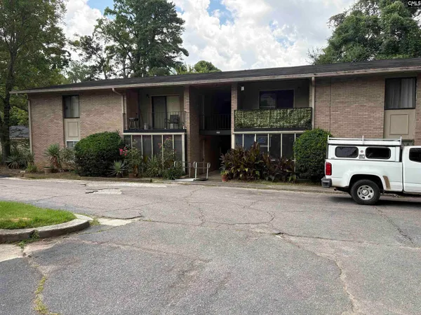$119,000 | 109 Thornwell Court, Unit C, Columbia, SC 29205