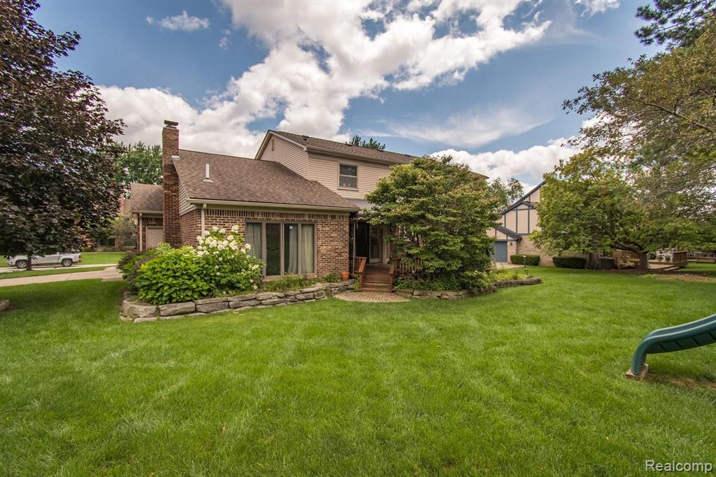 2604 Winter Park Road Rochester Hills, MI 48309 - Photo 8 of 48