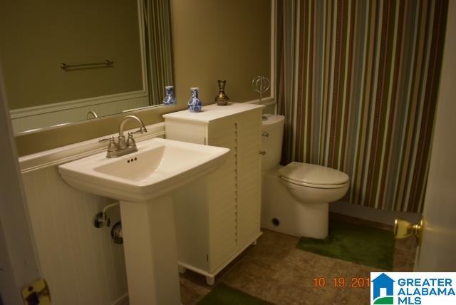 1058 Cardinal Circle Bessemer, AL 35023 - Photo 29 of 38