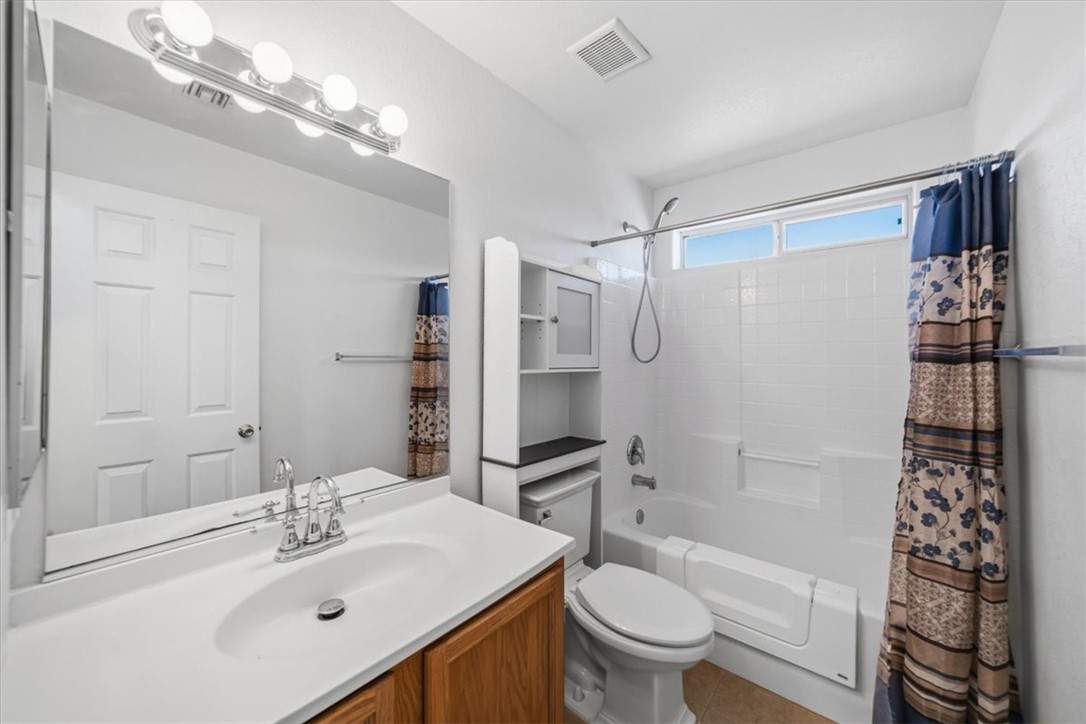 2475 Ripple Drive Bullhead City, AZ 86429 - Photo 18 of 63