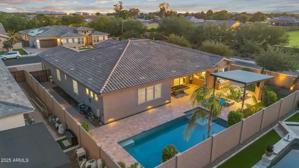 $1,115,000 | 1928 East La Costa Drive, Gilbert, AZ 85298