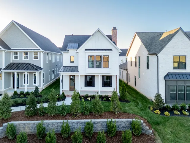 $999,900 | 5041 Owenruth Drive, Franklin, TN 37069