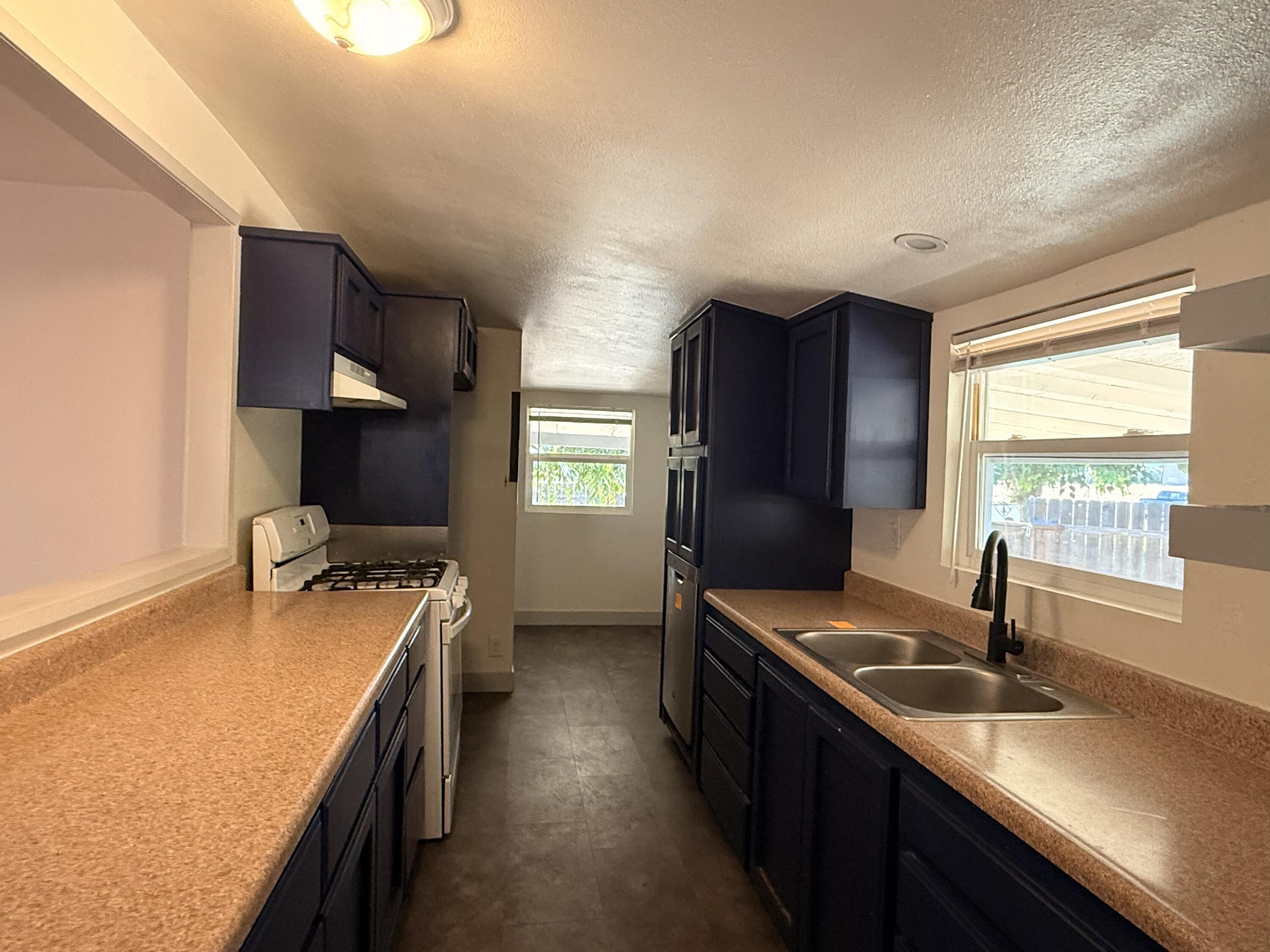 103 East Firebaugh Avenue Exeter, CA 93221 - Photo 17 of 23