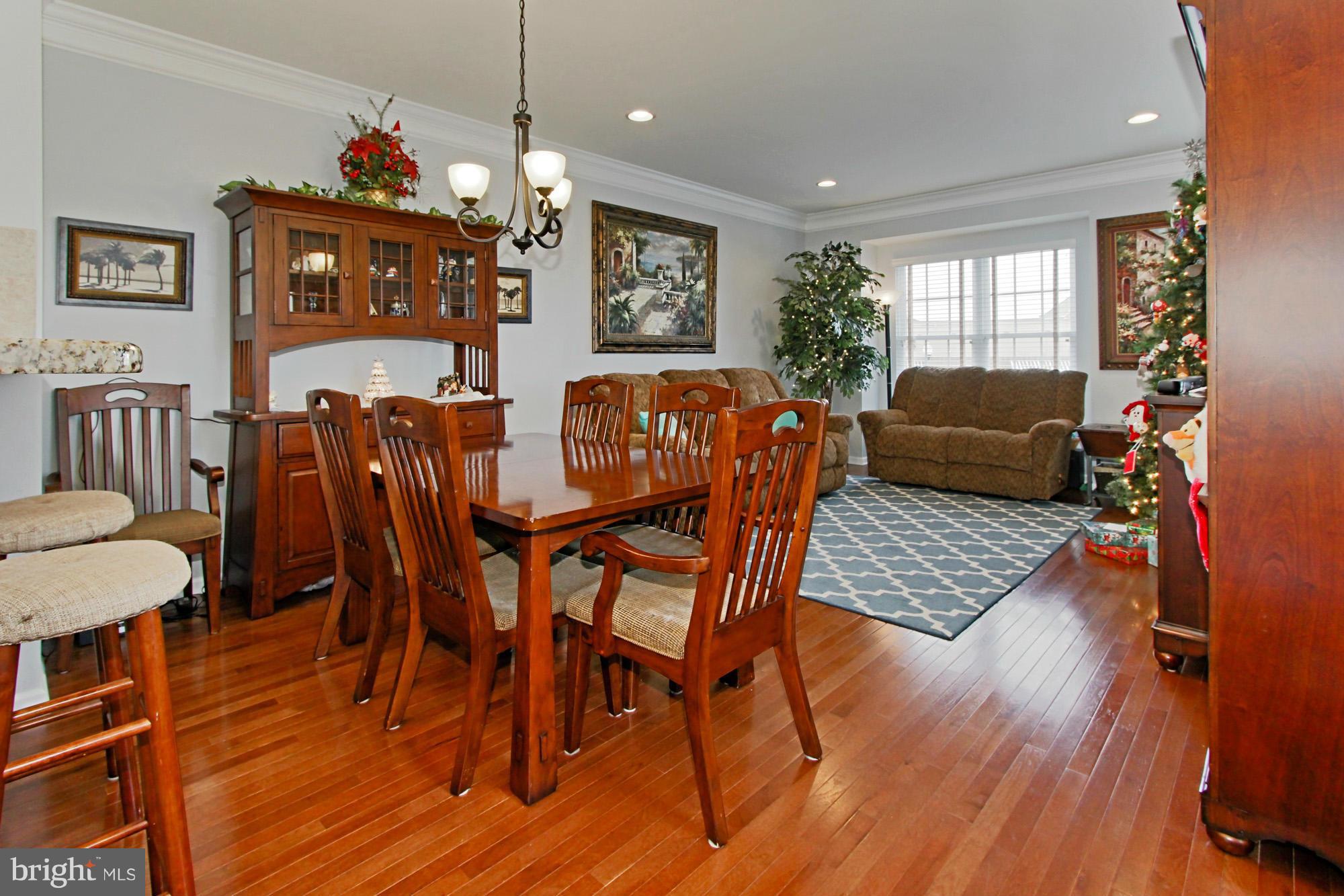 25422 South Riding Boulevard Chantilly, VA 20152 - Photo 11 of 30 Dining Room