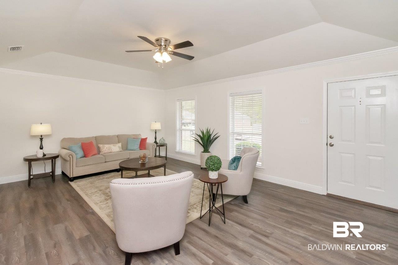 6555 Woodside Drive Theodore, AL 36582 - Photo 3 of 16