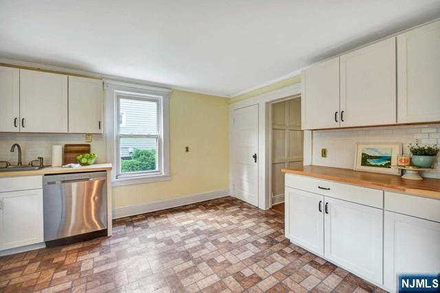 509 Farview Street Ridgewood, NJ 07450 - Photo 4 of 18 Gallery Image 4