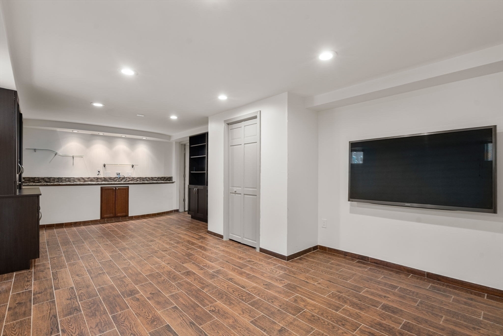 20 Burrage Road Newton, MA 02459 - Photo 30 of 38 Gallery Image 30