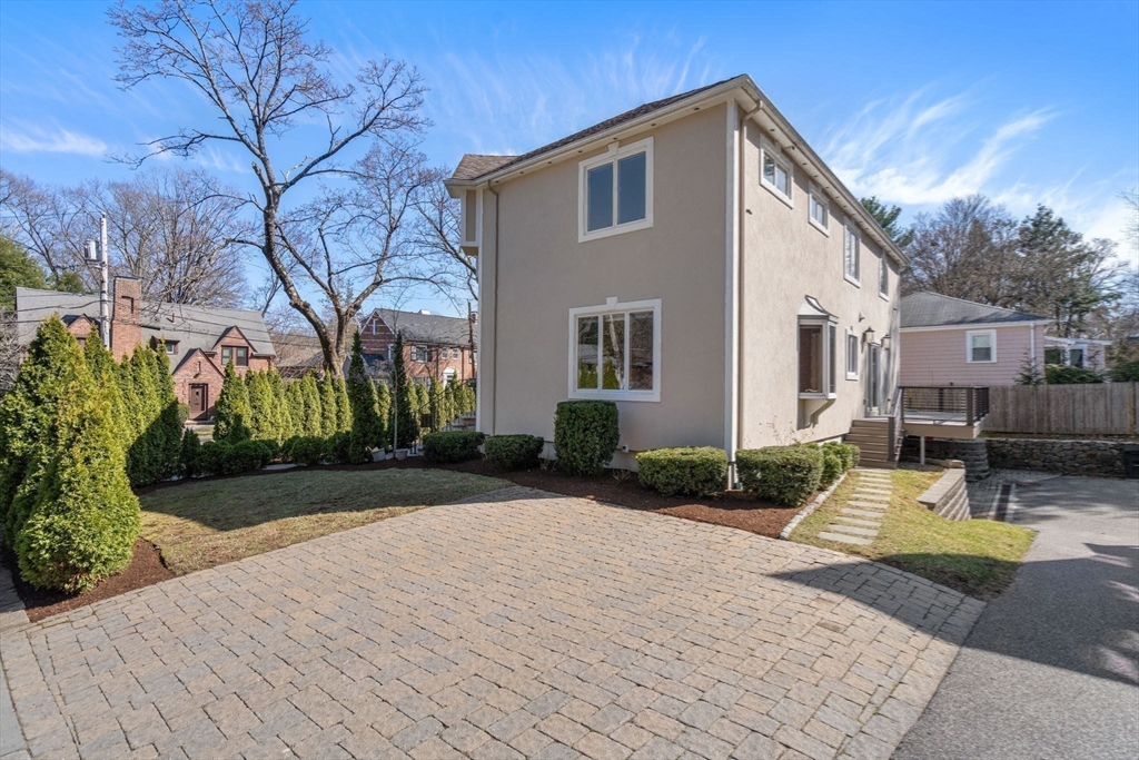 20 Burrage Road Newton, MA 02459 - Photo 32 of 38 Gallery Image 32