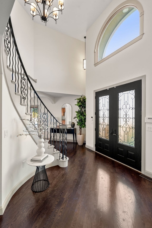 20 Burrage Road Newton, MA 02459 - Photo 4 of 38 Gallery Image 4