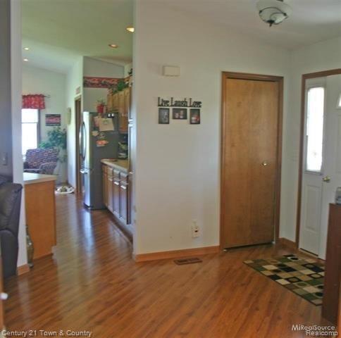 5084 Kidder Road Almont, MI 48003 - Photo 13 of 17 k13.jpg