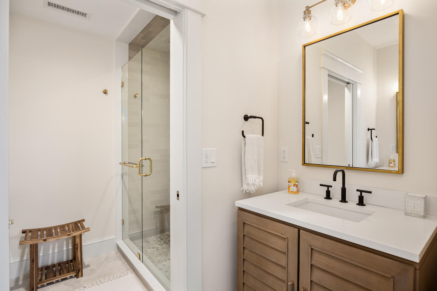 111 Nubble Road York, ME 03909 - Photo 37 of 82 Secoast-Re-Photos-34