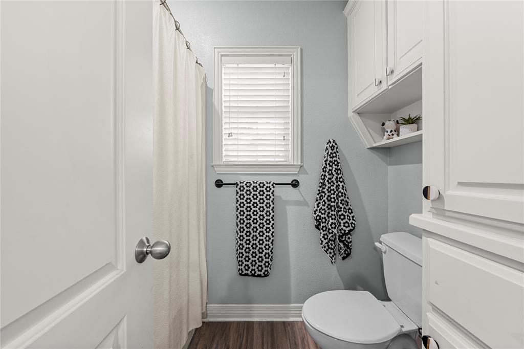 1404 Fort Collins Drive Waco, TX 76712 - Photo 24 of 36