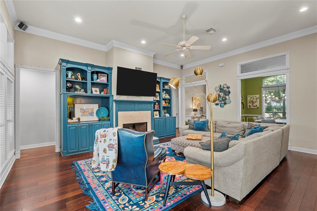 1404 Fort Collins Drive Waco, TX 76712 - Photo 5 of 36