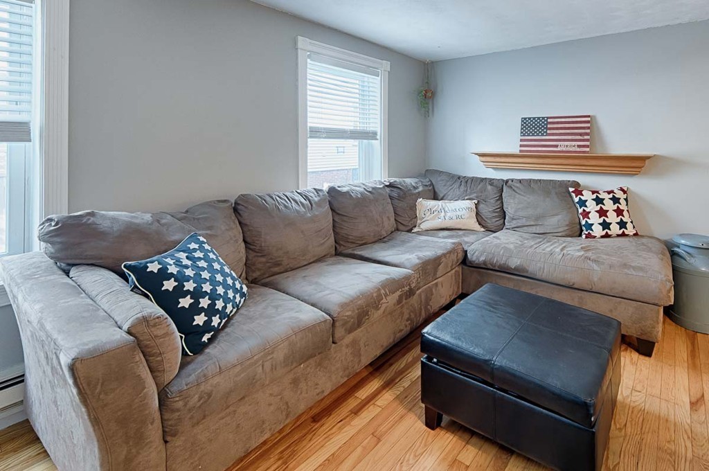 3 Seminary Street, Unit 1 Boston, MA 02129 - Photo 4 of 7 Gallery Image 4