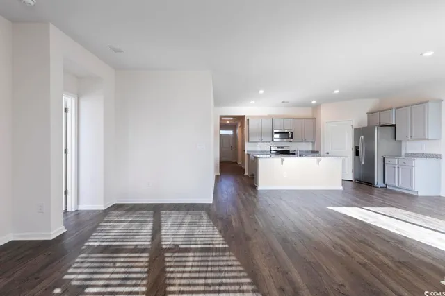 $2,200 | 1833 Castlebay Drive, Conway, SC 29526