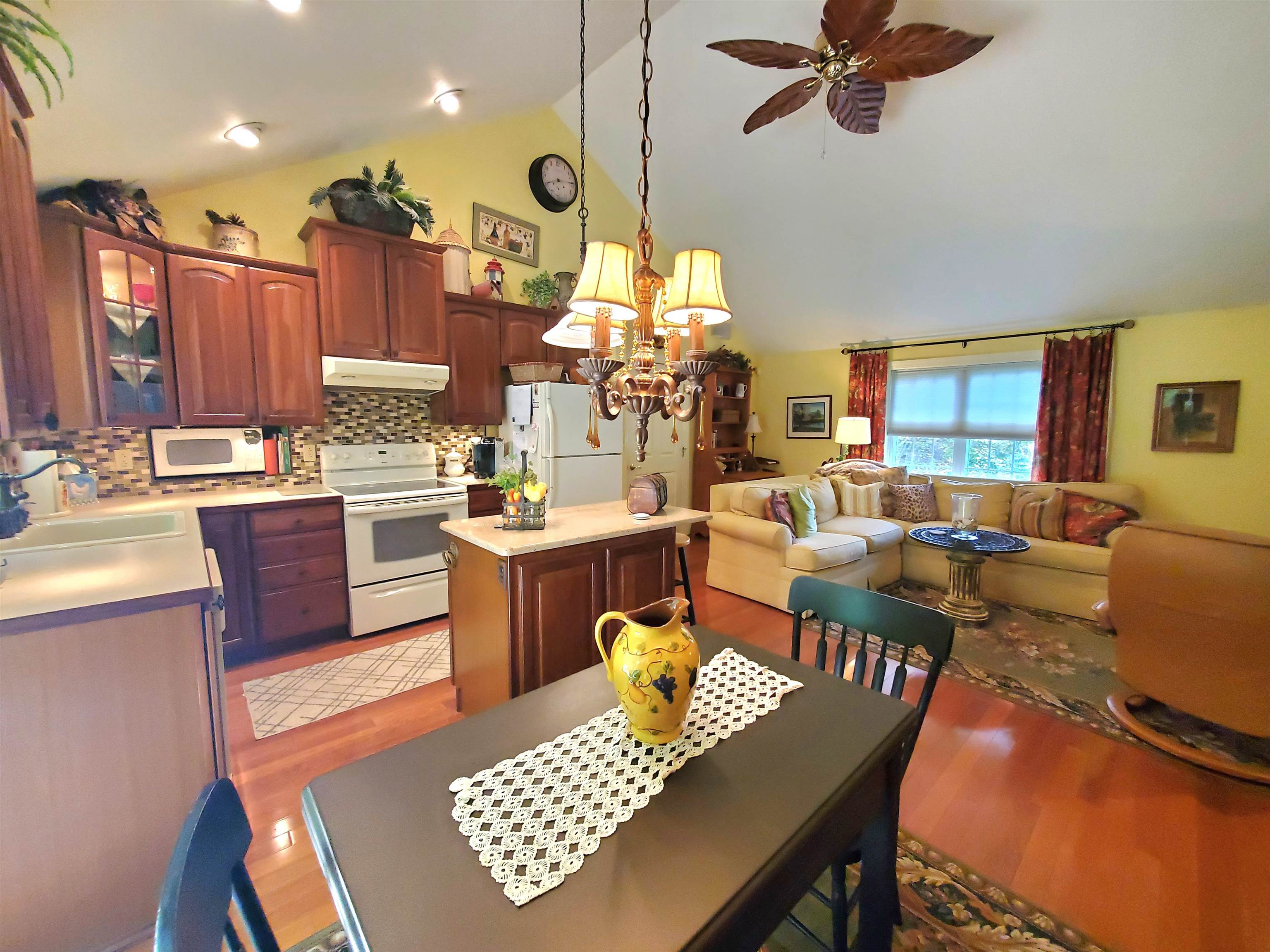 1 Coventry Road Windham, NH 03087 - Photo 19 of 36