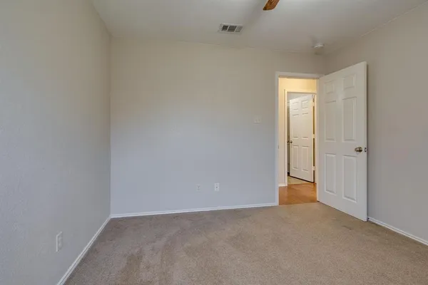 $2,400 | 7317 Amber Drive, Watauga, TX 76148