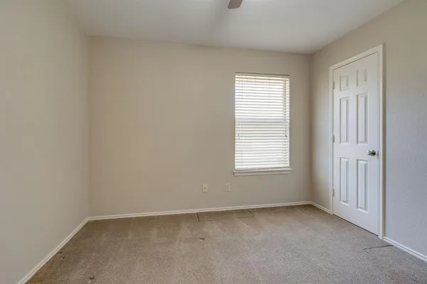 $2,400 | 7317 Amber Drive, Watauga, TX 76148