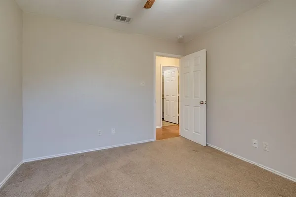 $2,400 | 7317 Amber Drive, Watauga, TX 76148