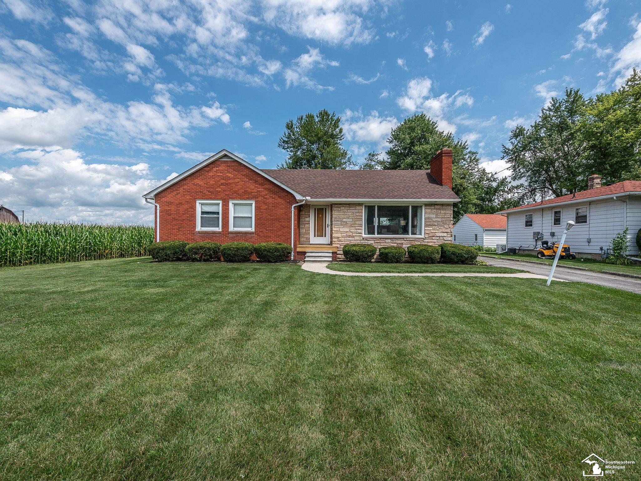 2950 North Custer Road Monroe, MI 48162 - Photo 1 of 31