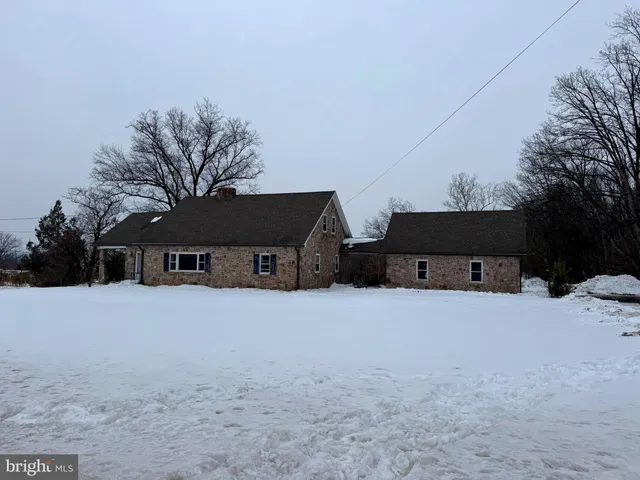 $3,750 | 345 Layfield Road, Perkiomenville, PA 18074