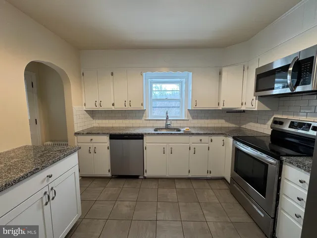 $3,750 | 345 Layfield Road, Perkiomenville, PA 18074